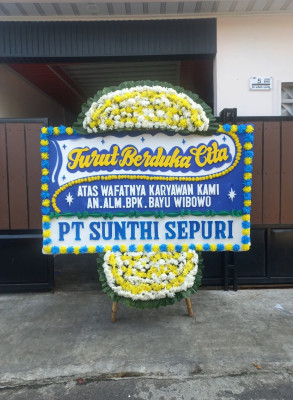 Papan Bunga Duka di Kebun Sari